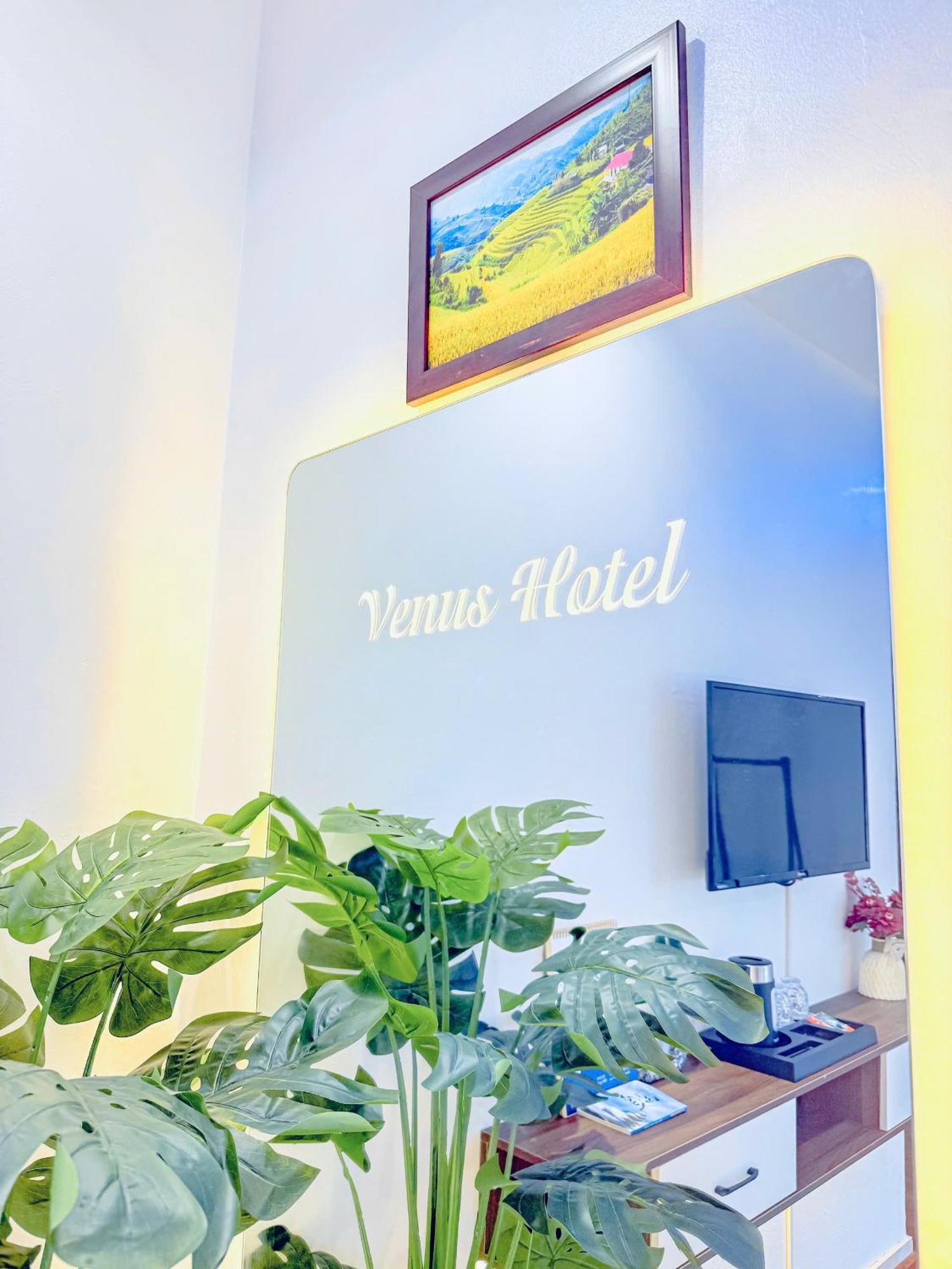 Venus Hotel Catba Dong Khe Sau ภายนอก รูปภาพ